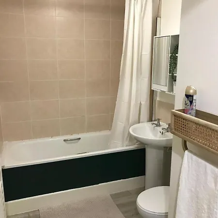 August Disc - Long - Contractors * Bristol
